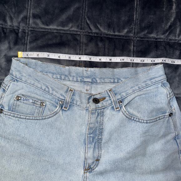 Vintage Lee High Waisted Tapered Jeans Size 8 Med Light Wash Denim USA - Picture 10 of 11